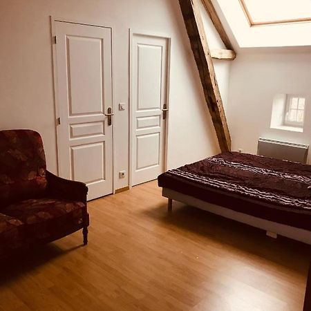 Chambre Du Ru D Ausson Châtel-Censoir Exterior foto
