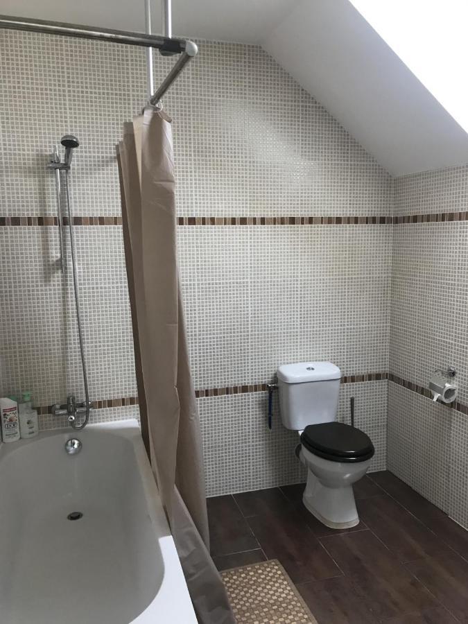 Chambre Du Ru D Ausson Châtel-Censoir Exterior foto